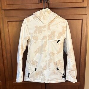 Billabong White and Beige Camo Ski Jacket